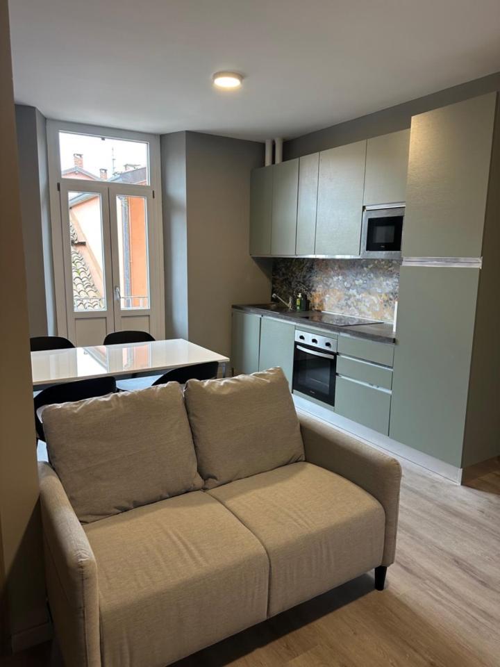 Corte Grande Apartment Lipomo ภายนอก รูปภาพ