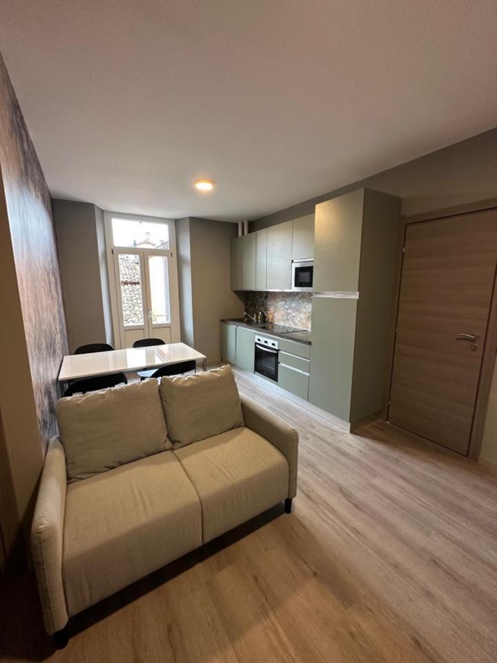 Corte Grande Apartment Lipomo ภายนอก รูปภาพ